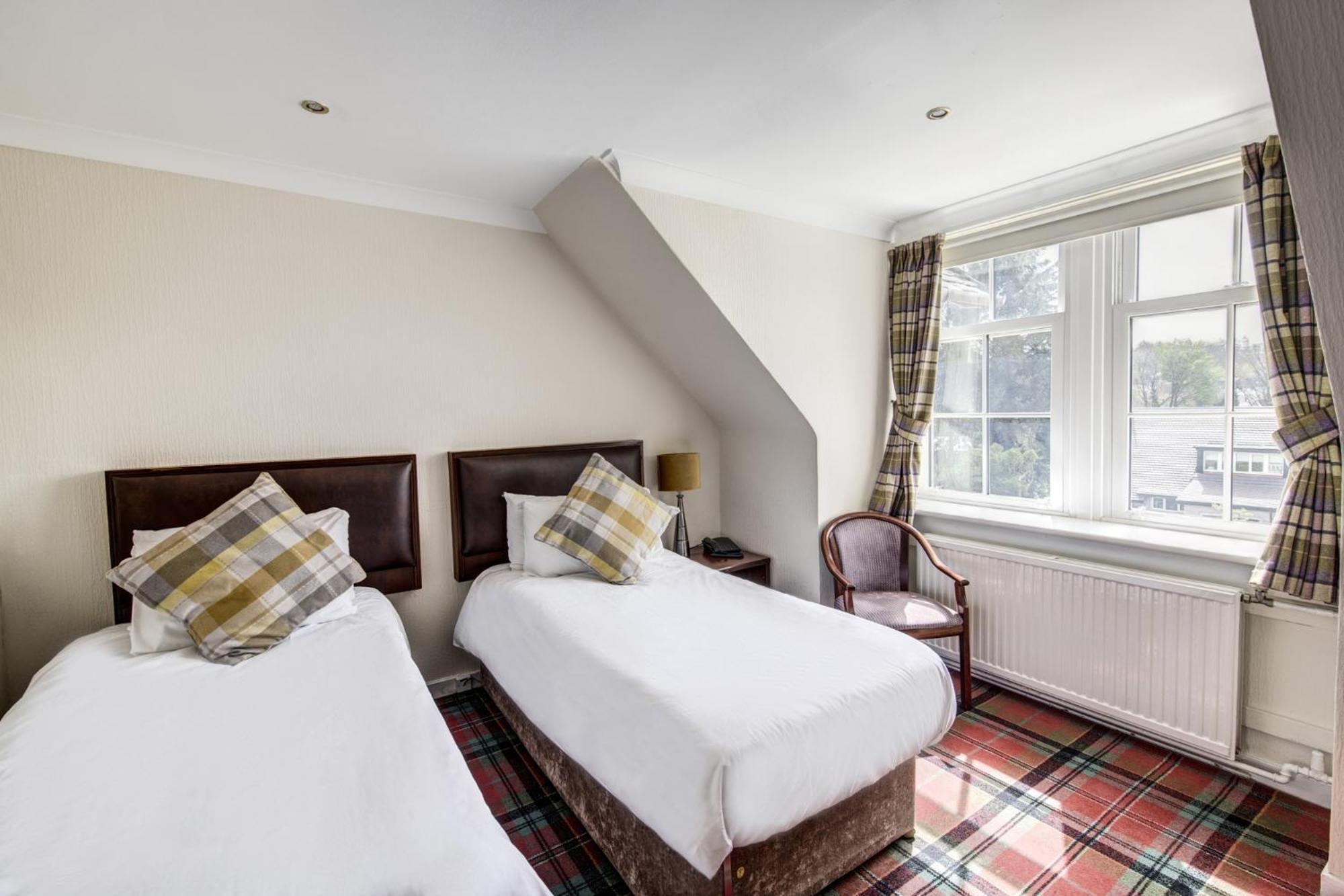 Kirkhouse Inn Strathblane Rum bild